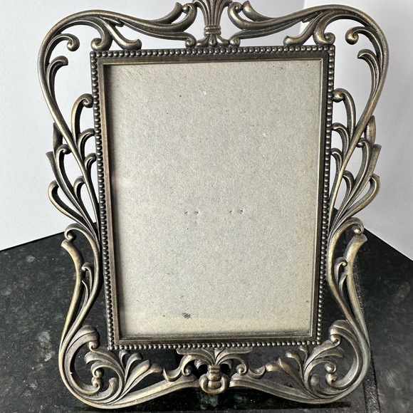 Ornate Bronze Tone Picture Frame Tabletop Filigree Ornate Metal - Picture 1 of 12